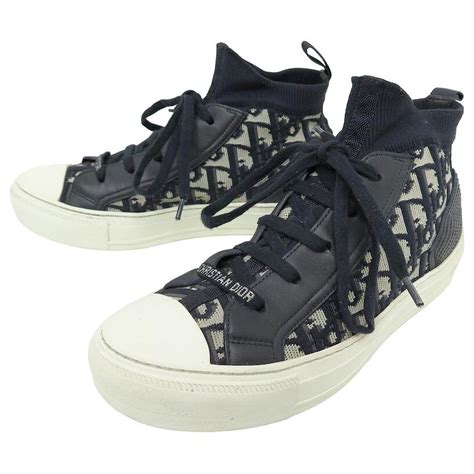 dior walkndior oblique navy canvas w|blue Dior canvas sneaker.